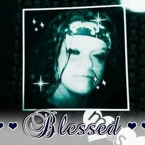 Meet your Posher, Brenda